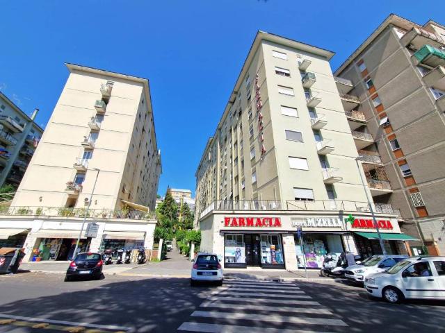 Appartamento in vendita a Roma RM