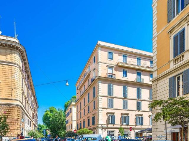 Appartamento in vendita a Roma RM