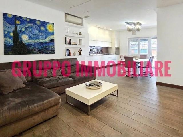 Appartamento in vendita a Roma RM