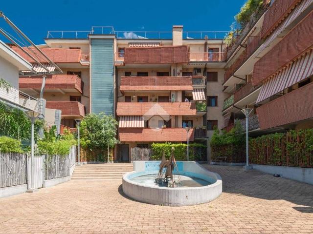 Appartamento in vendita a Roma RM