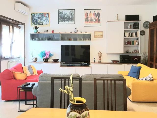 Appartamento in vendita a Roma RM