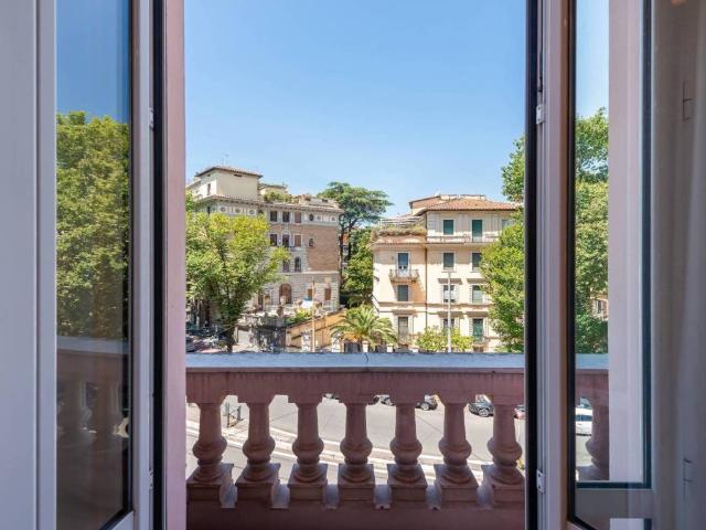 Appartamento in vendita a Roma RM