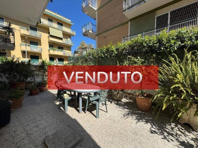 Appartamento in vendita a Roma RM