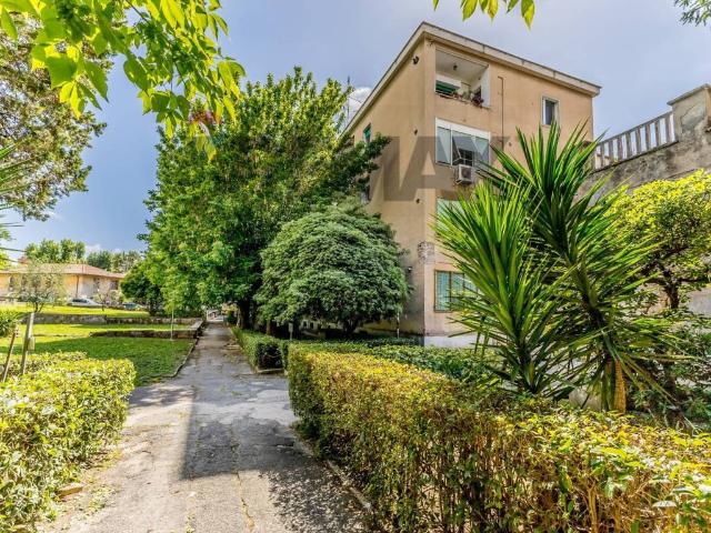 Appartamento in vendita a Roma RM