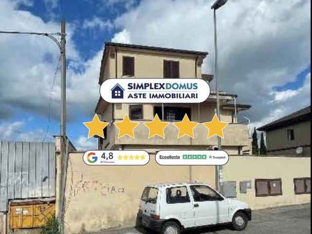 Appartamento in vendita a Roma RM