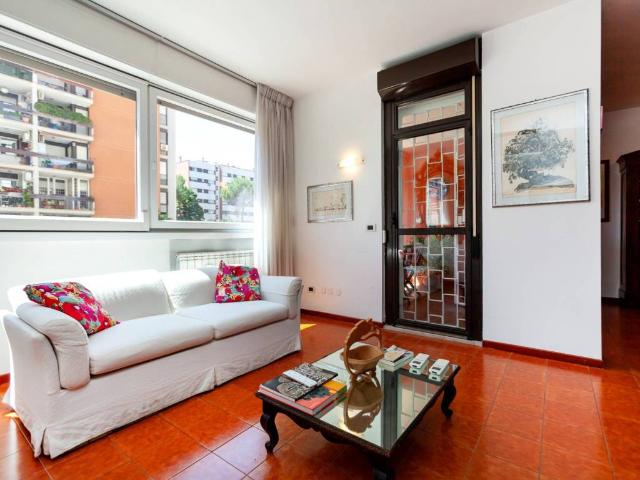 Appartamento in vendita a Roma RM