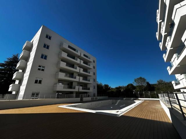 Appartamento in vendita a Roma RM