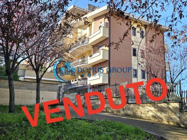 Appartamento in vendita a Roma RM