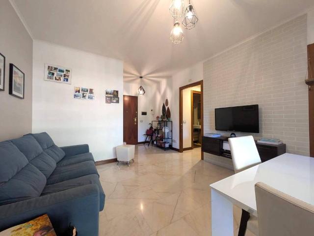 Appartamento in vendita a Roma RM