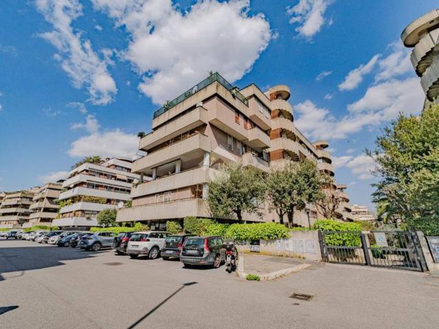 Appartamento in vendita a Roma RM