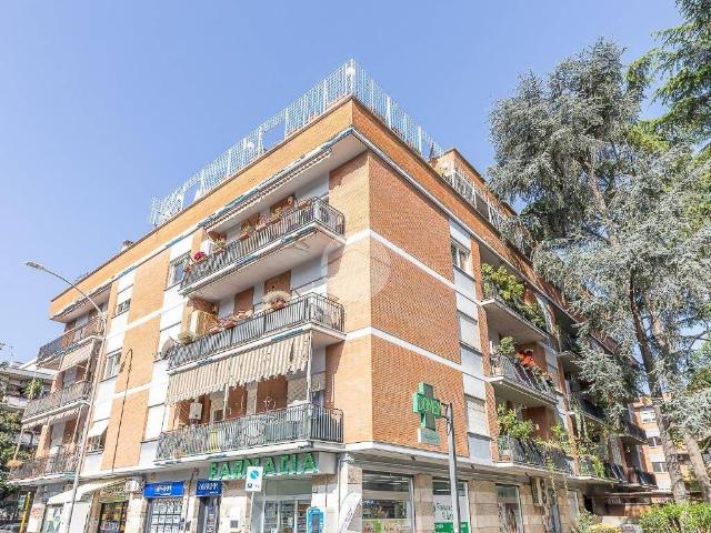 Appartamento in vendita a Roma RM