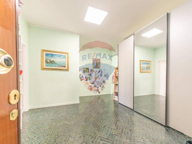 Appartamento in vendita a Roma RM