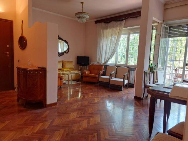 Appartamento in vendita a Roma RM