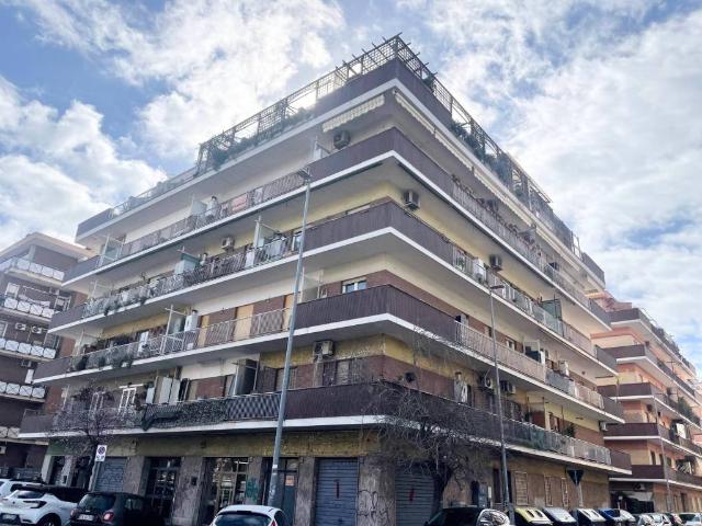 Appartamento in vendita a Roma RM