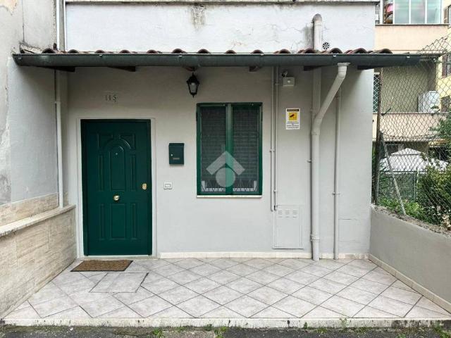 Appartamento in vendita a Roma RM