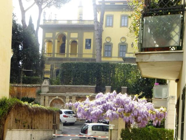 Appartamento in vendita a Roma RM