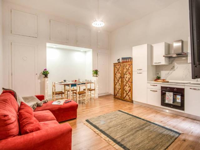 Appartamento in vendita a Roma RM