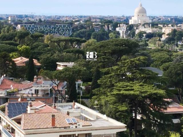 Appartamento in vendita a Roma RM