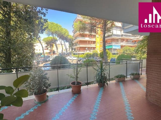 Appartamento in vendita a Roma RM