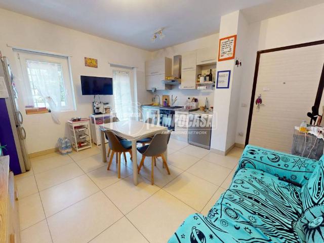 Appartamento in vendita a Roma RM