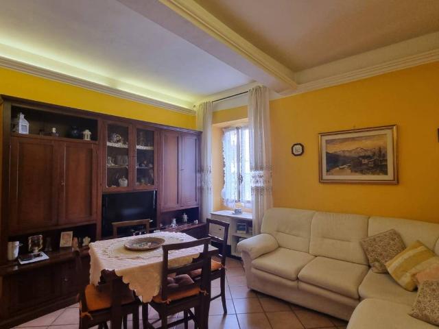 Appartamento in vendita a Roma RM