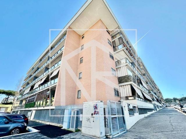 Appartamento in vendita a Roma RM