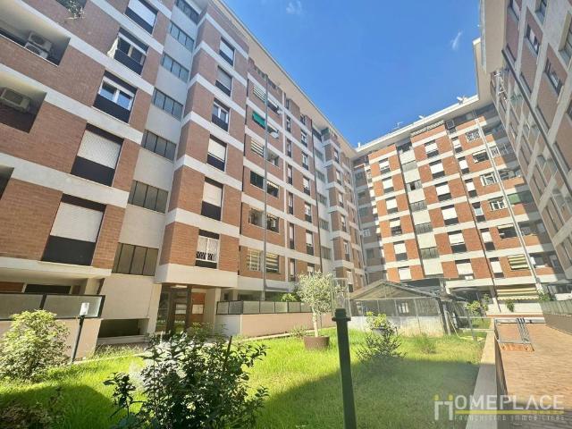 Appartamento in vendita a Roma RM