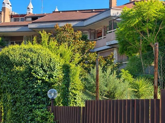 Appartamento in vendita a Roma RM