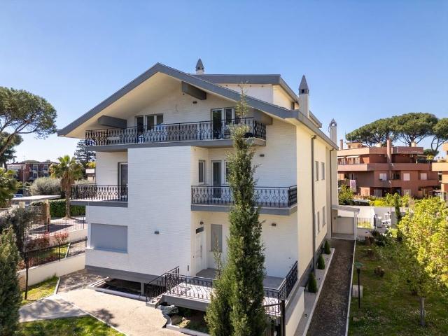 Appartamento in vendita a Roma RM