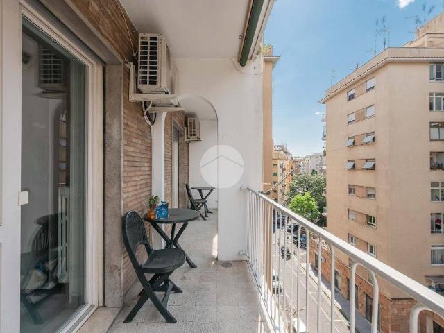 Appartamento in vendita a Roma RM