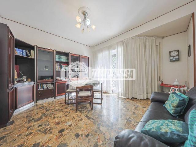 Appartamento in vendita a Roma RM