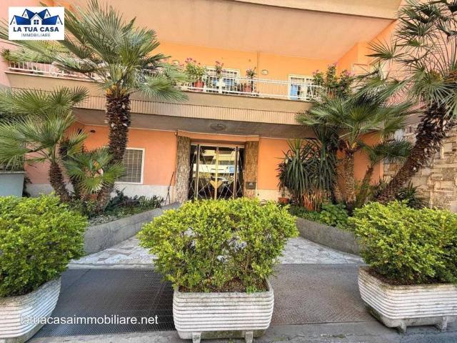 Appartamento in vendita a Roma RM