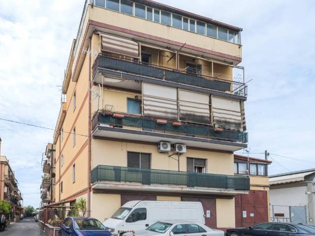 Appartamento in vendita a Roma RM