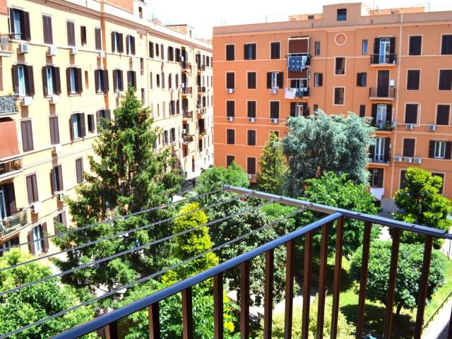 Appartamento in vendita a Roma RM