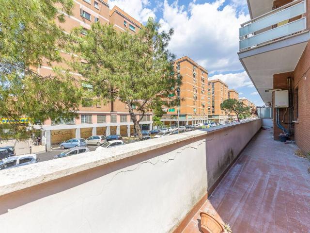 Appartamento in vendita a Roma RM