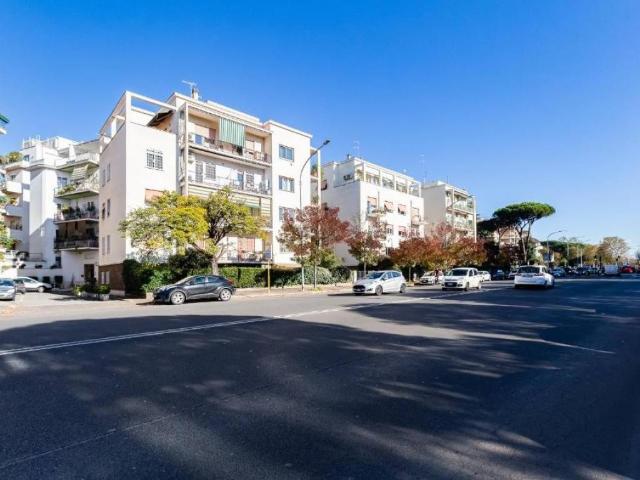 Appartamento in vendita a Roma RM