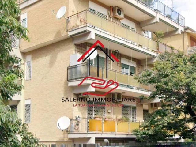 Appartamento in vendita a Roma RM