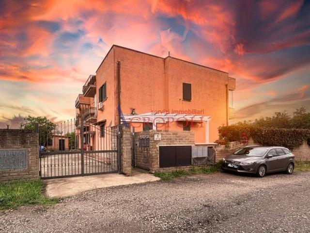 Appartamento in vendita a Roma RM