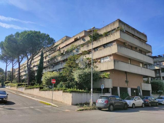 Appartamento in vendita a Roma RM