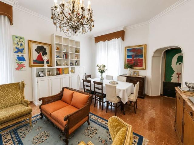 Appartamento in vendita a Roma RM