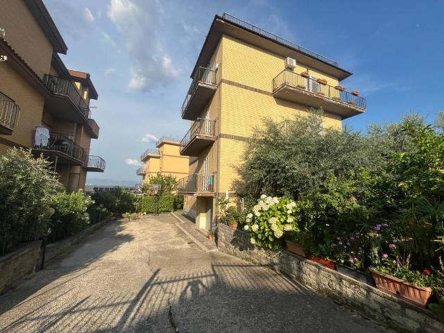 Appartamento in vendita a Roma RM