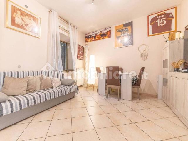 Appartamento in vendita a Roma RM
