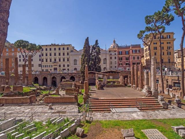 Appartamento in vendita a Roma RM