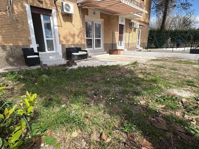 Appartamento in vendita a Roma RM