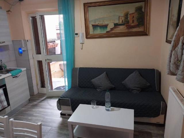 Appartamento in vendita a Roma RM