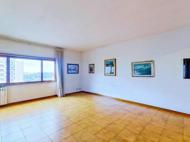 Appartamento in vendita a Roma RM