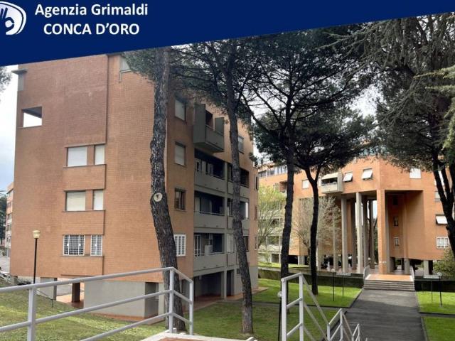 Appartamento in vendita a Roma RM