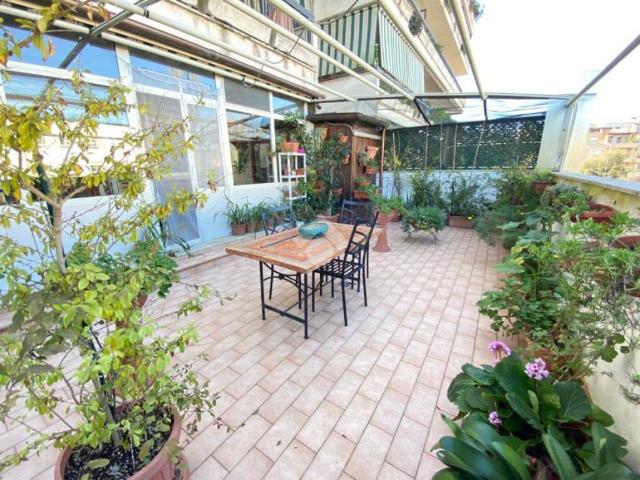 Appartamento in vendita a Roma RM