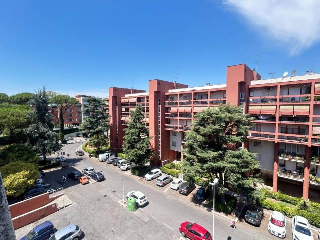 Appartamento in vendita a Roma RM