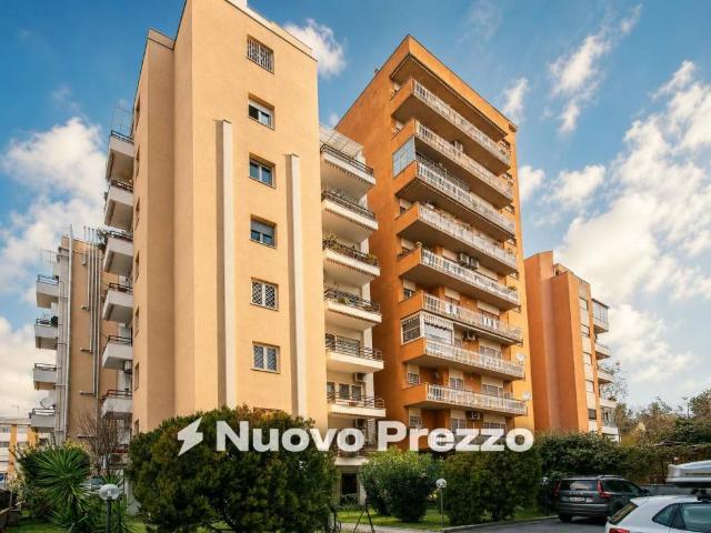 Appartamento in vendita a Roma RM